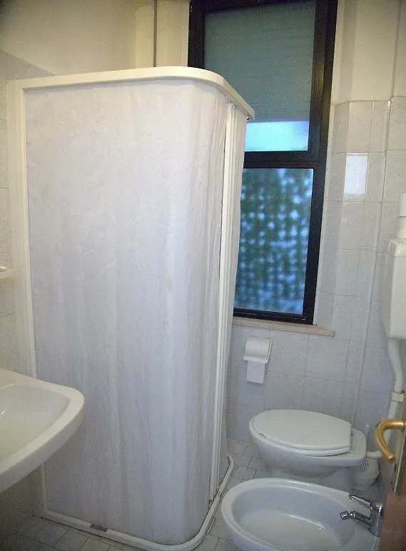 Hotel Annarita Rimini 2*,